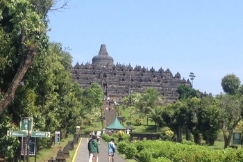 Candi Borobudur2_2.jpg