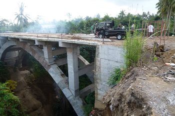 jembatan4.jpg